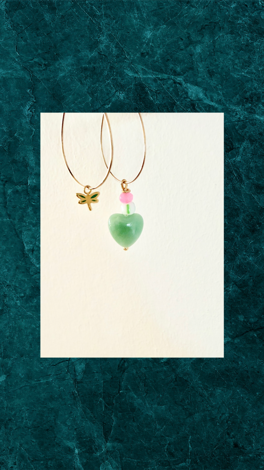 Guldsmed Øreringe med Grønt Hjerte