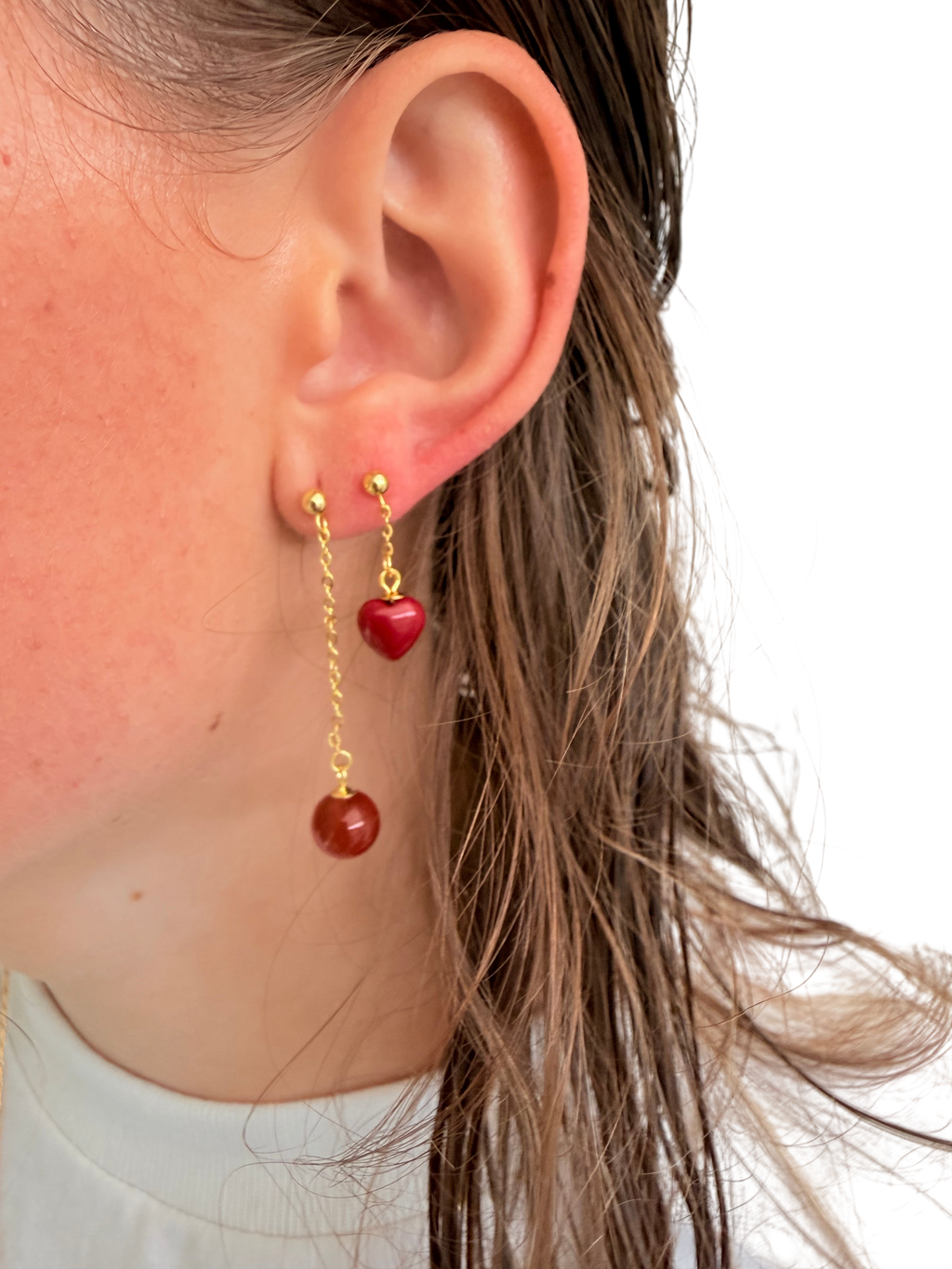 Ørering enkelt med rødt koral hjerte #38 Mix & Match