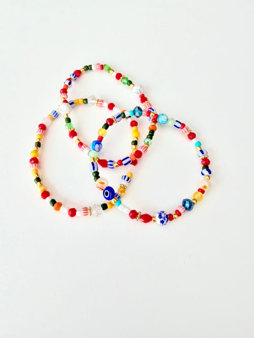 Armbånd i sæt multi colour