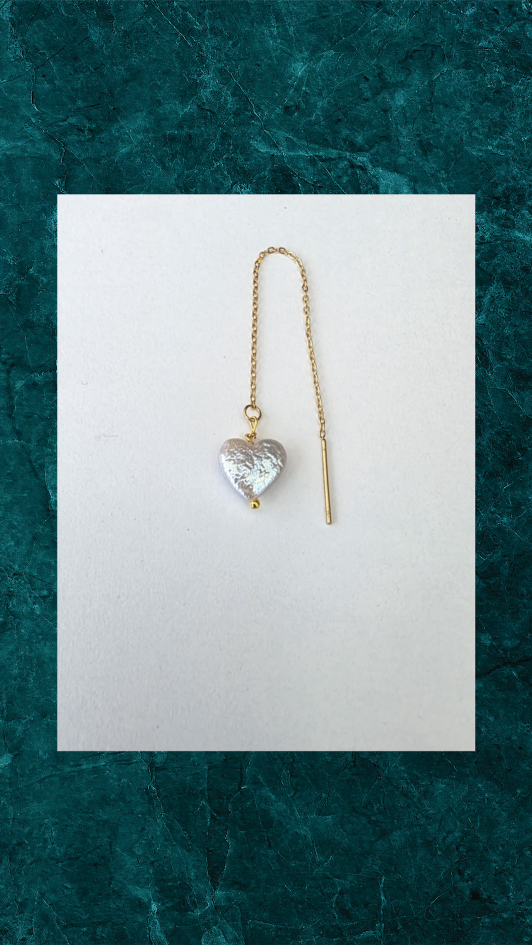 Enkelt Ørering Hjerte med Barok Perle - Håndlavet Forgyldt