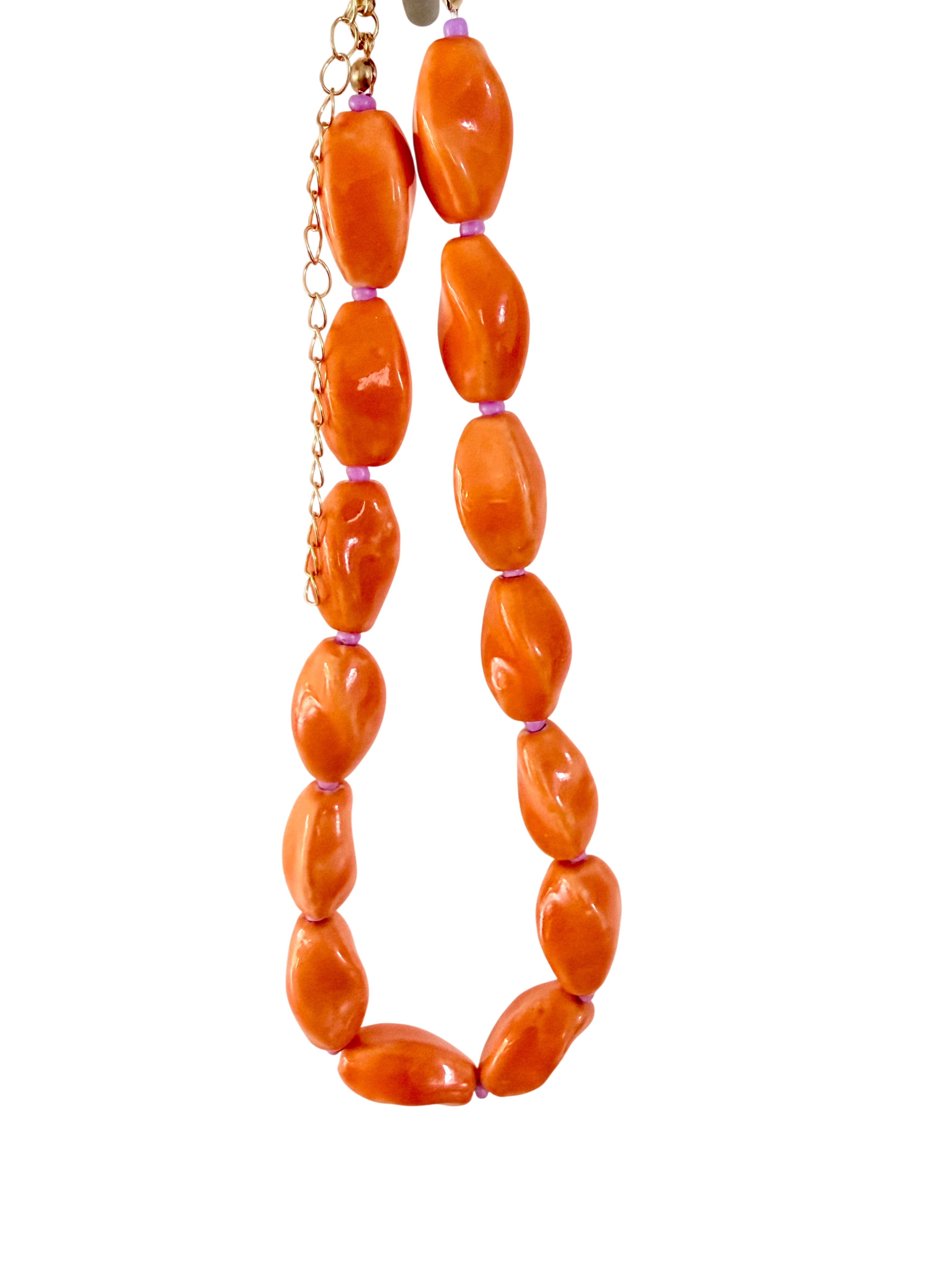 Forgyldt Halskæde med Orange Keramikperler