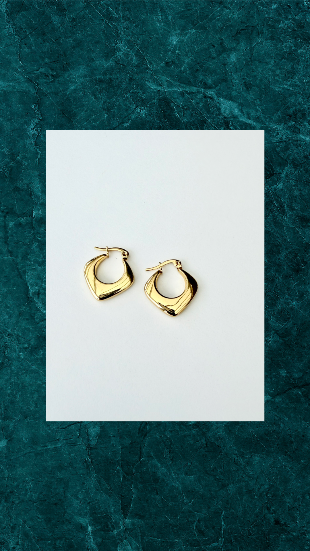 Klassiske Forgyldte Øreringe – Elegant Dagligt Smykke