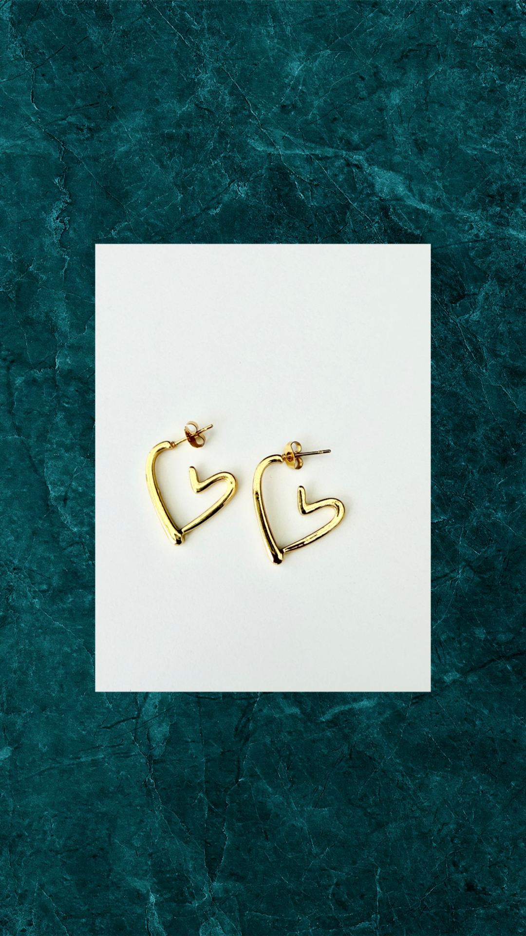 Hjerte Ørestikker – Små Forgyldte Studs