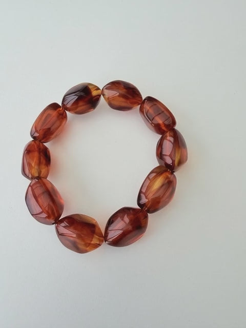 Armbånd med Ravfarvede Perler - Varmt og Naturligt